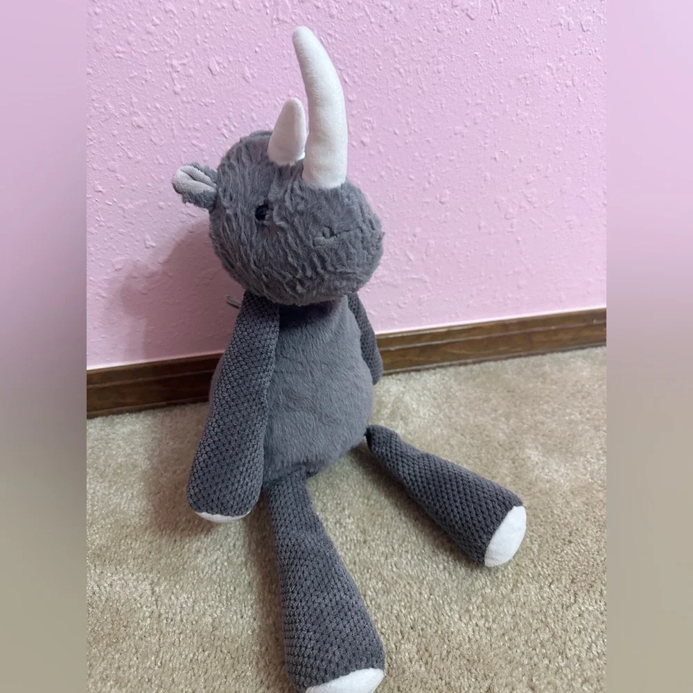 Scentsy “Ruby the Rhino” Buddy Plush Gray w Zipper No Scent Pack Retired
